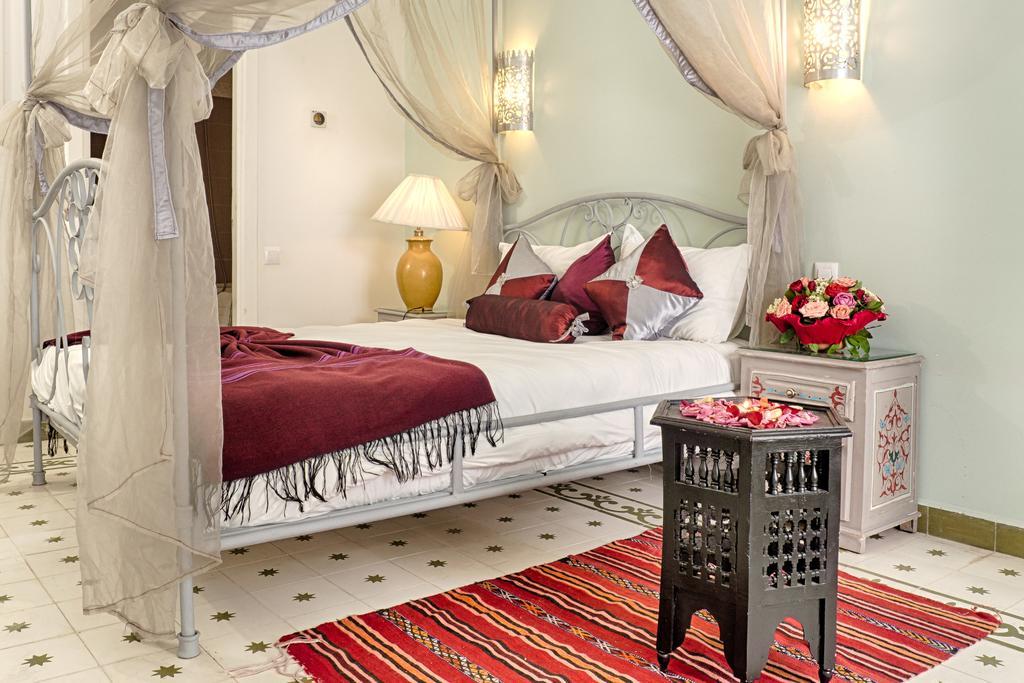 Palais Du Calife Riad Spa & Clubbing (Adults Only) Ταγγέρη Δωμάτιο φωτογραφία