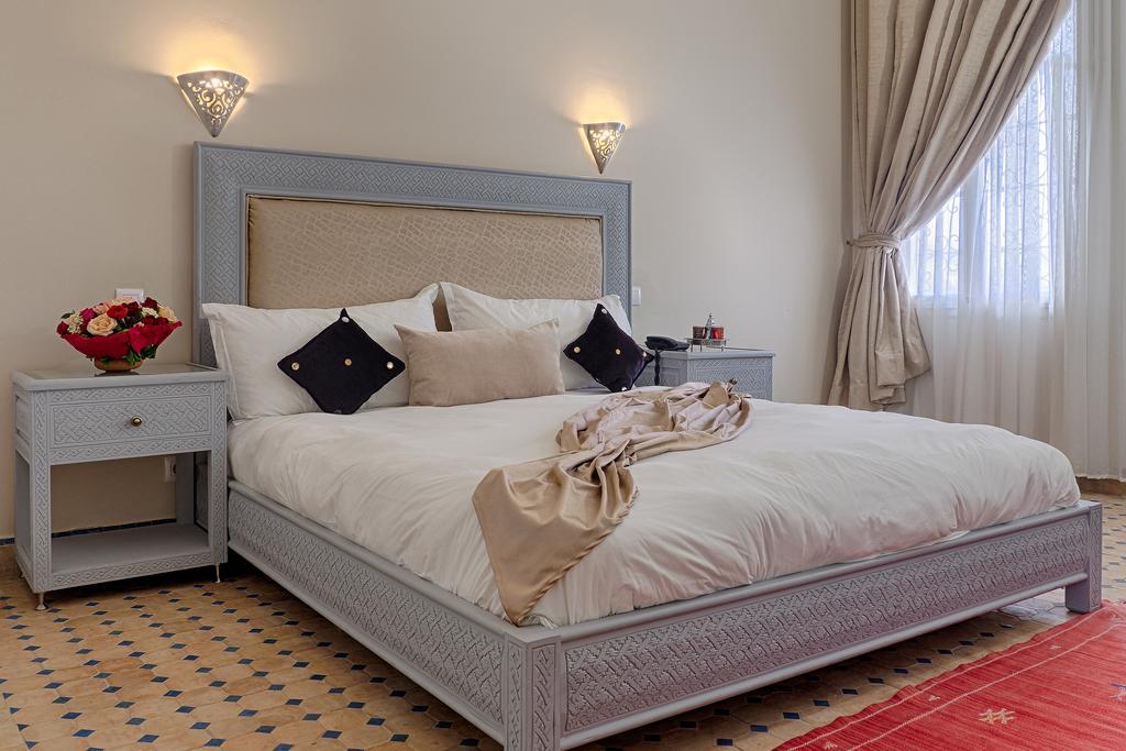Palais Du Calife Riad Spa & Clubbing (Adults Only) Ταγγέρη Δωμάτιο φωτογραφία
